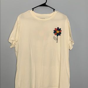 Aeropostale White Graphic Tee